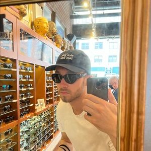 Meet your Posher, Jeff